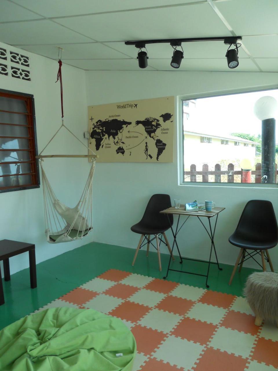 Rainbow Lodge Mix Dormitory Pantai Cenang  Exterior photo