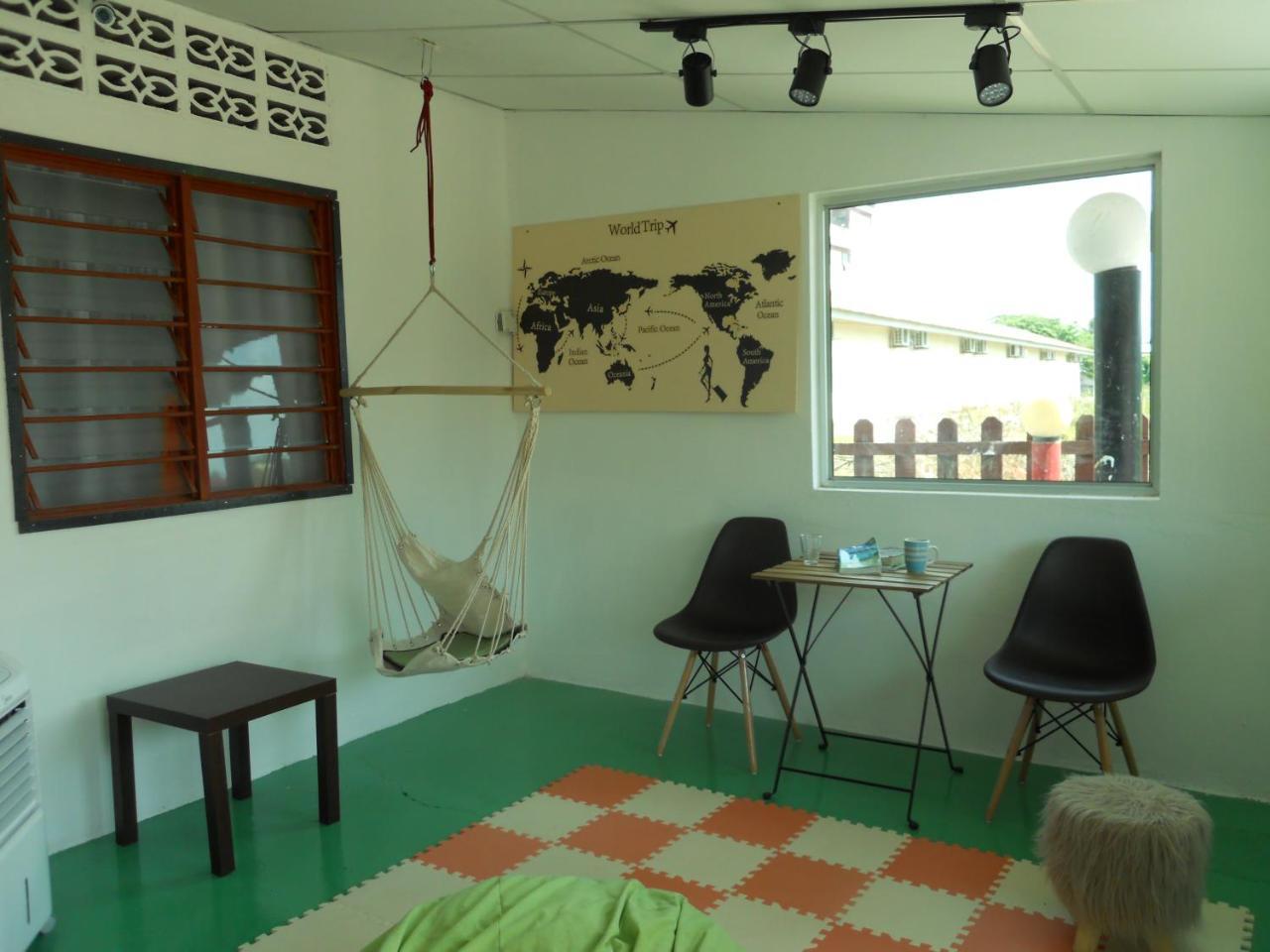Rainbow Lodge Mix Dormitory Pantai Cenang  Exterior photo